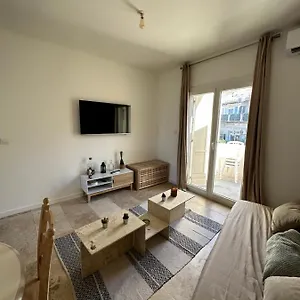 Sejour Marseillais , Marseille France